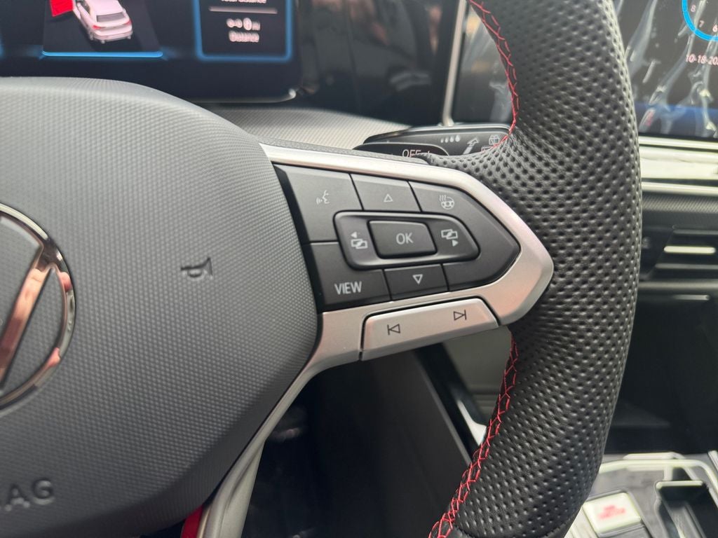 2025 Volkswagen Golf GTI 2.0T SE