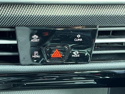 2025 Volkswagen Golf GTI 2.0T SE