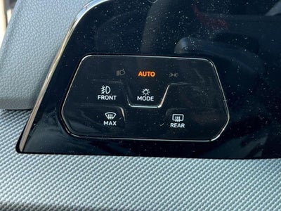 2025 Volkswagen Golf GTI 2.0T SE