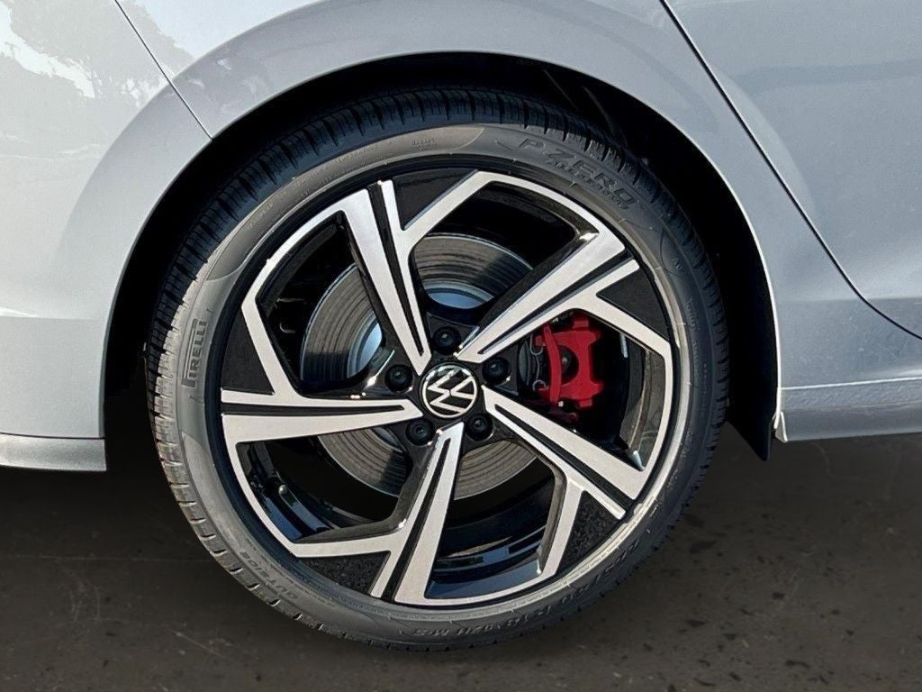 2025 Volkswagen Golf GTI 2.0T SE