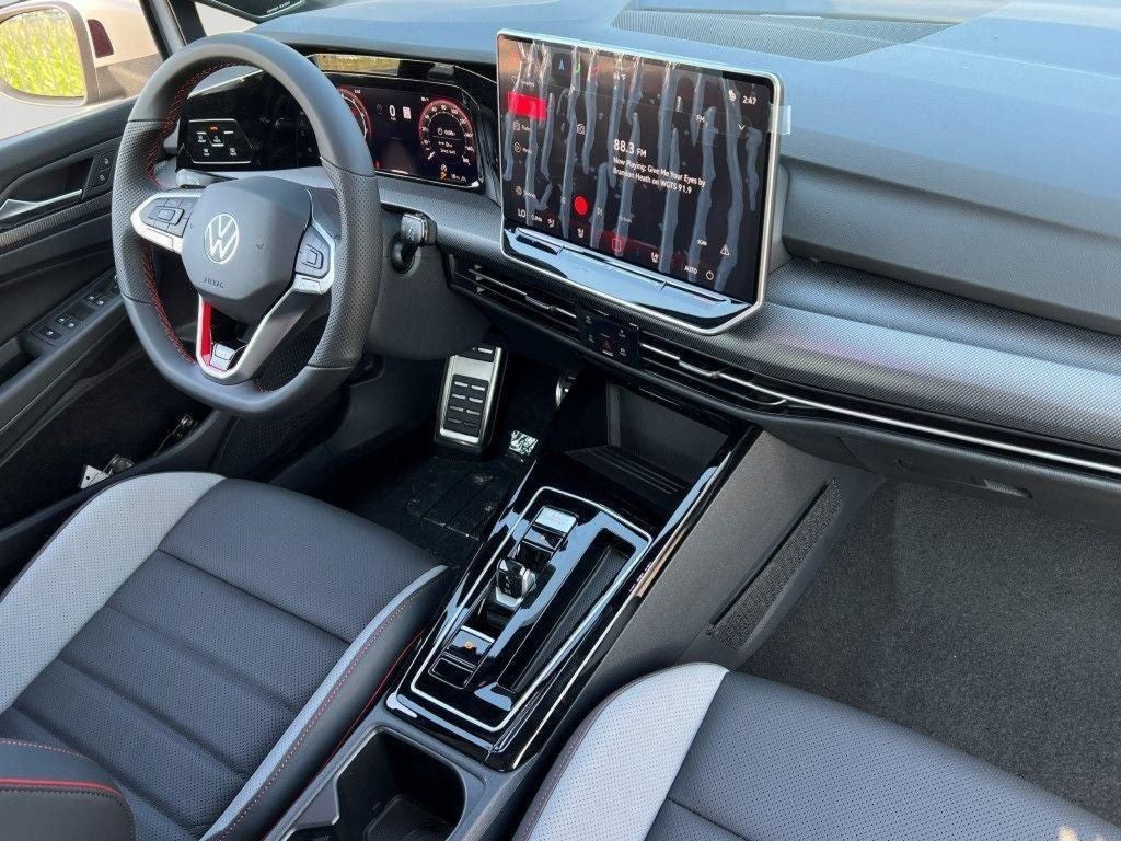 2025 Volkswagen Golf GTI 2.0T SE