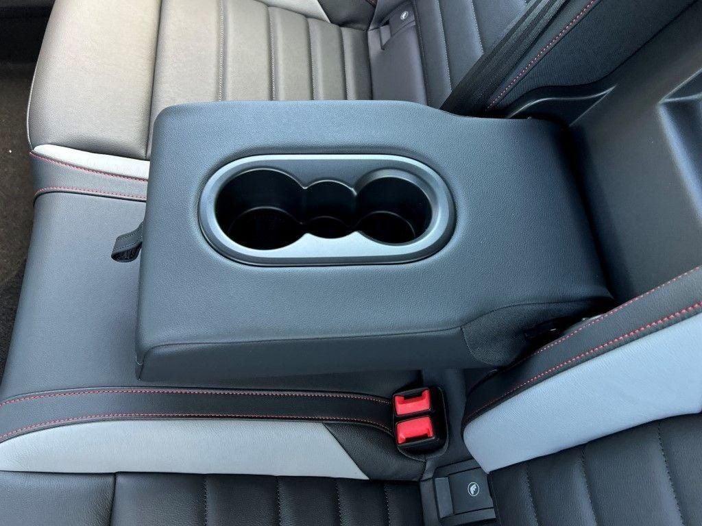 2025 Volkswagen Golf GTI Autobahn