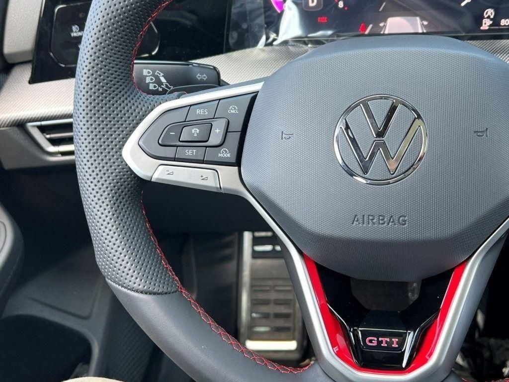 2025 Volkswagen Golf GTI Autobahn