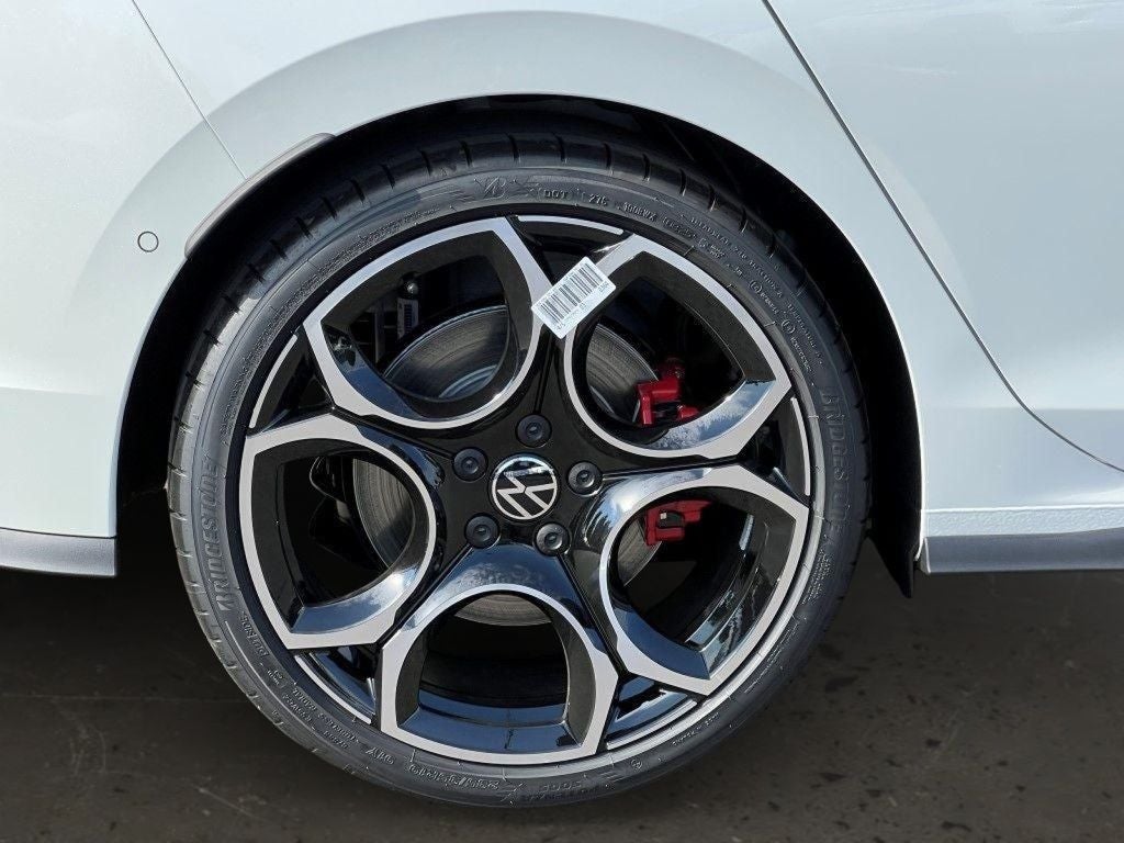 2025 Volkswagen Golf GTI Autobahn