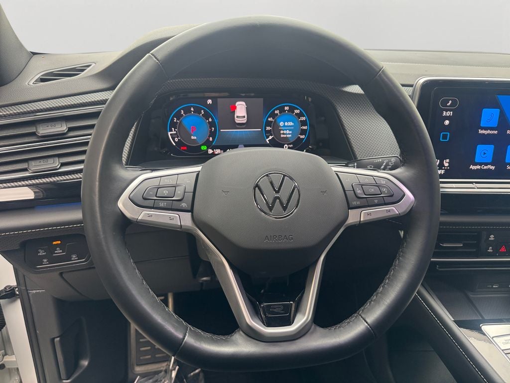 2024 Volkswagen Atlas Cross Sport 2.0T SEL R-Line