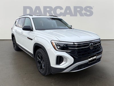 2024 Volkswagen Atlas 2.0T Peak Edition SEL