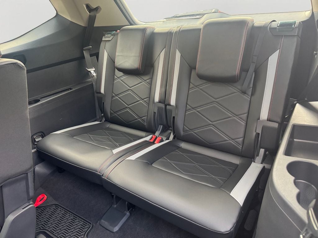 2024 Volkswagen Atlas 2.0T Peak Edition SEL