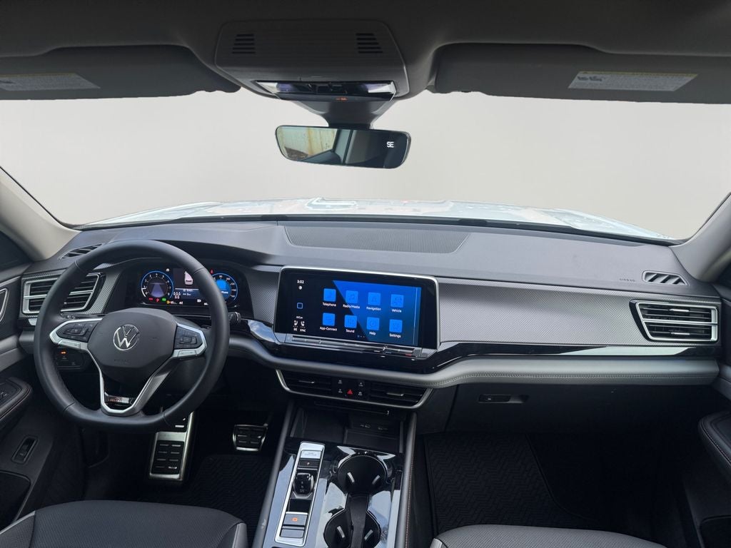 2024 Volkswagen Atlas 2.0T Peak Edition SEL