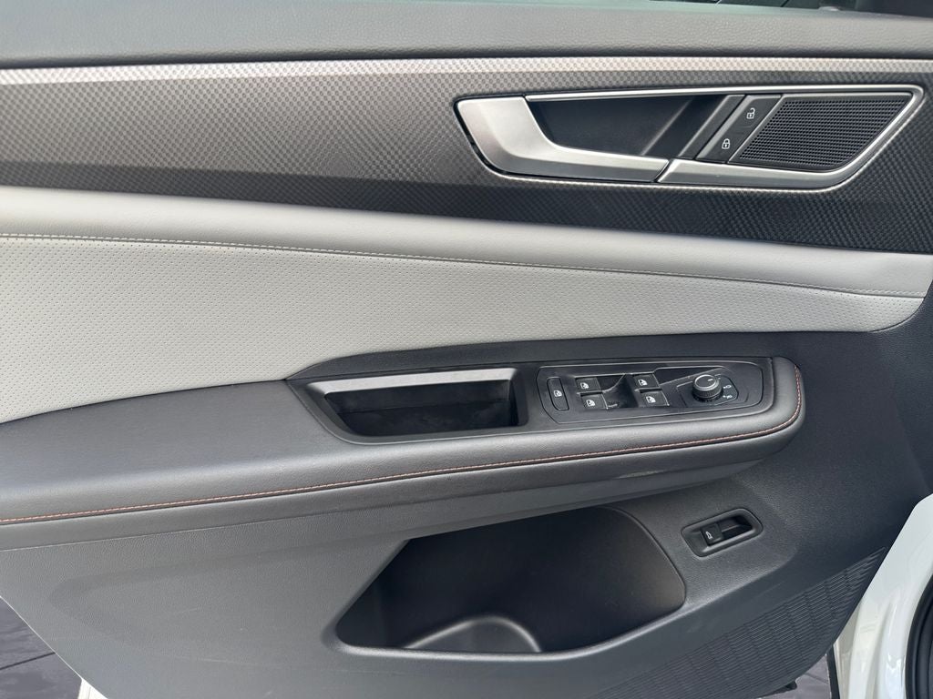 2024 Volkswagen Atlas 2.0T Peak Edition SEL