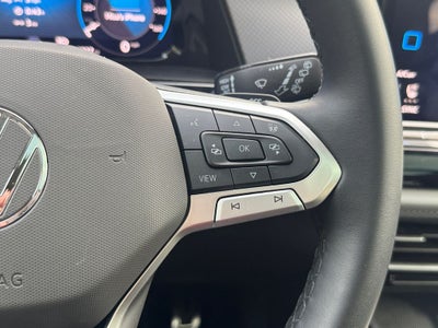 2024 Volkswagen Atlas 2.0T Peak Edition SEL