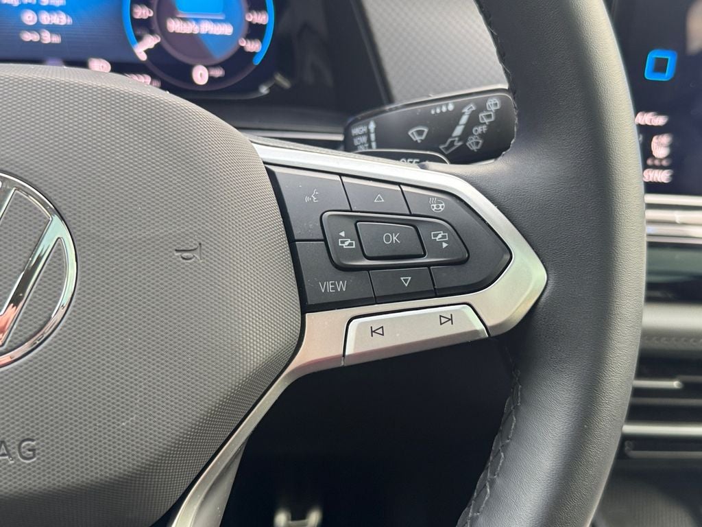 2024 Volkswagen Atlas 2.0T Peak Edition SEL