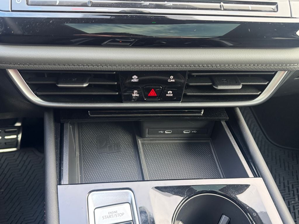 2024 Volkswagen Atlas 2.0T Peak Edition SEL