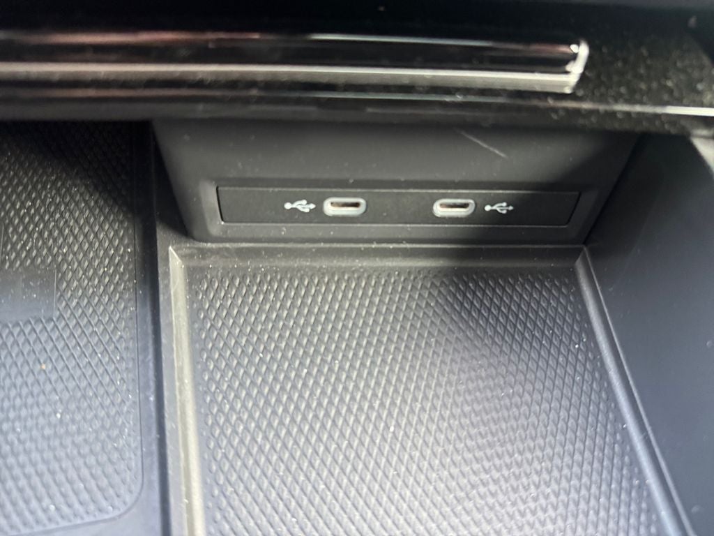 2024 Volkswagen Atlas 2.0T Peak Edition SEL