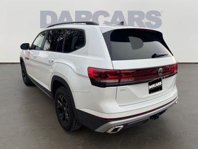 2024 Volkswagen Atlas 2.0T Peak Edition SEL