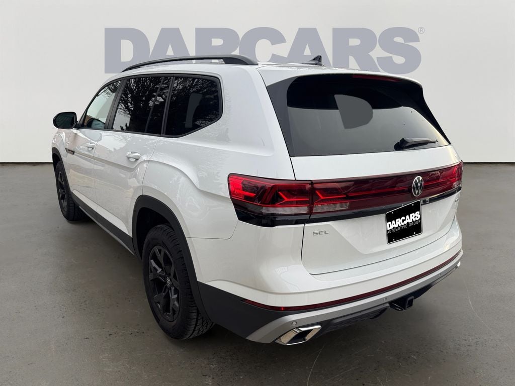 2024 Volkswagen Atlas 2.0T Peak Edition SEL