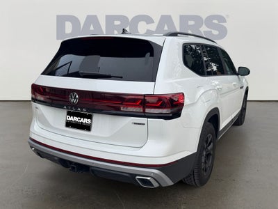 2024 Volkswagen Atlas 2.0T Peak Edition SEL