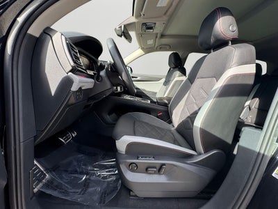 2024 Volkswagen Atlas 2.0T Peak Edition SEL
