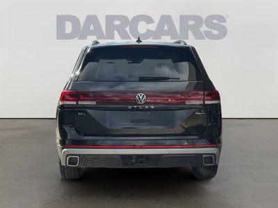 2024 Volkswagen Atlas 2.0T Peak Edition SEL