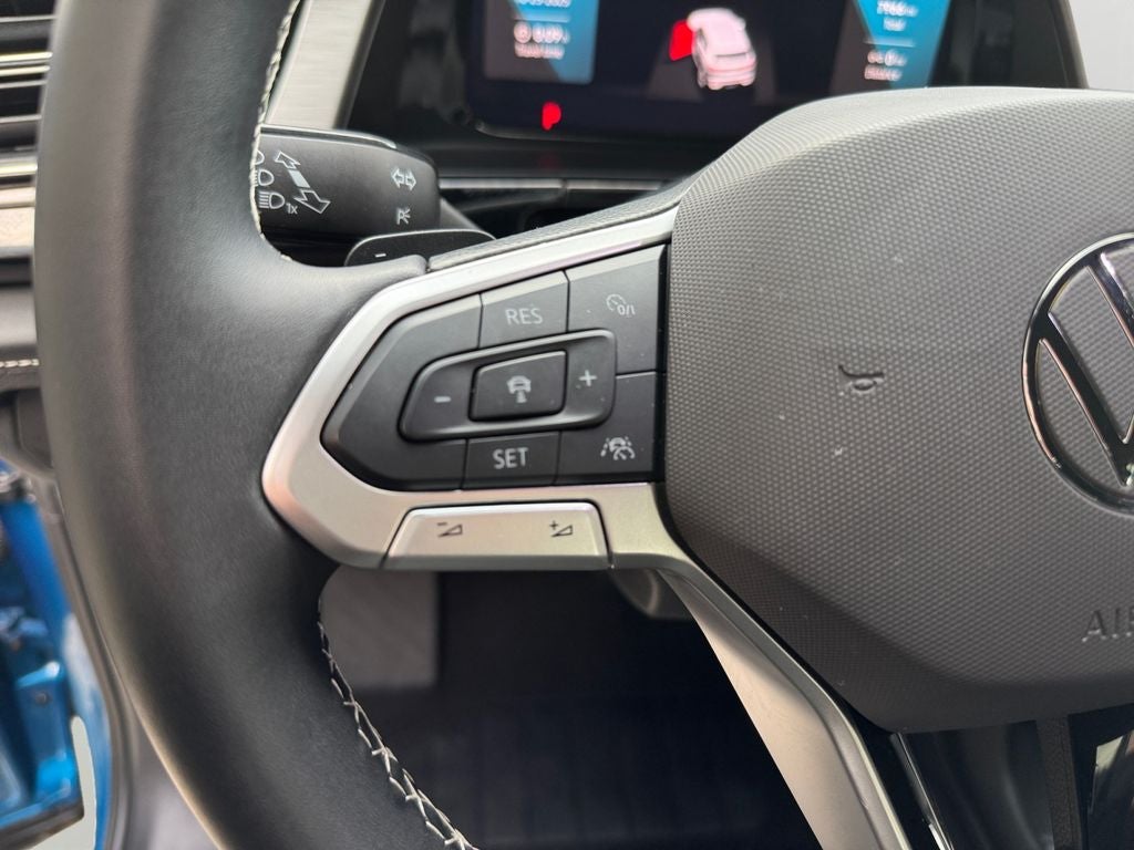 2024 Volkswagen Atlas Cross Sport 2.0T SE w/Technology