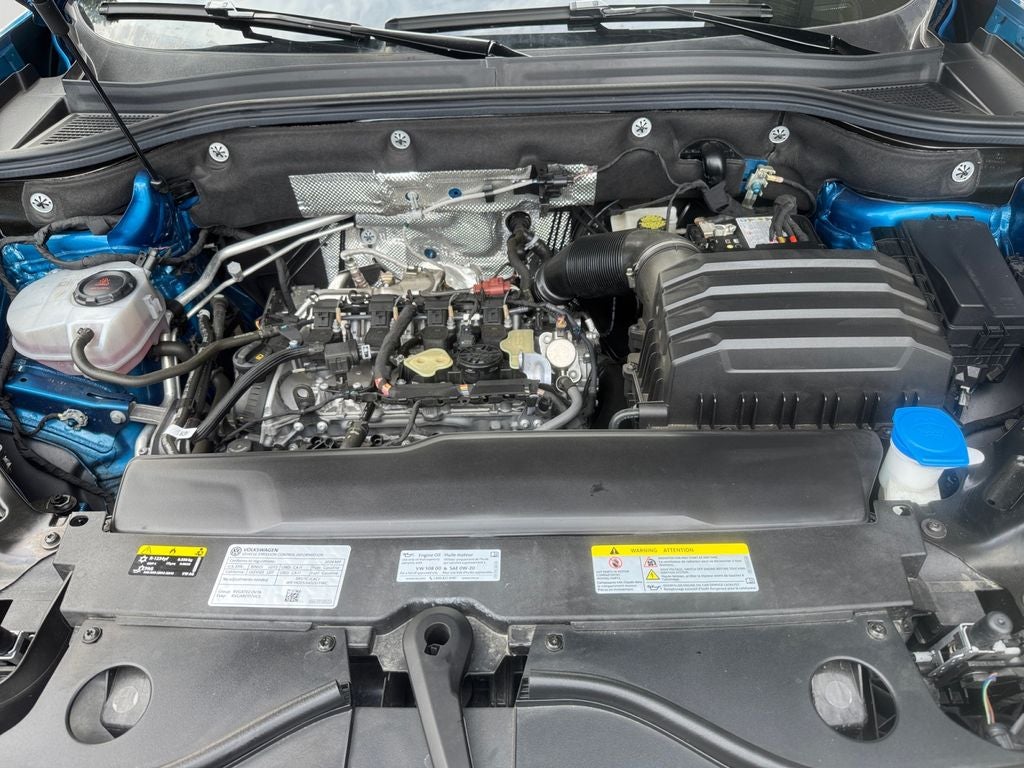 2024 Volkswagen Atlas Cross Sport 2.0T SE w/Technology