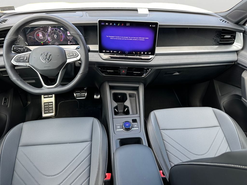 2025 Volkswagen Tiguan 2.0T SE R-Line Black