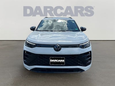 2025 Volkswagen Tiguan 2.0T SE R-Line Black